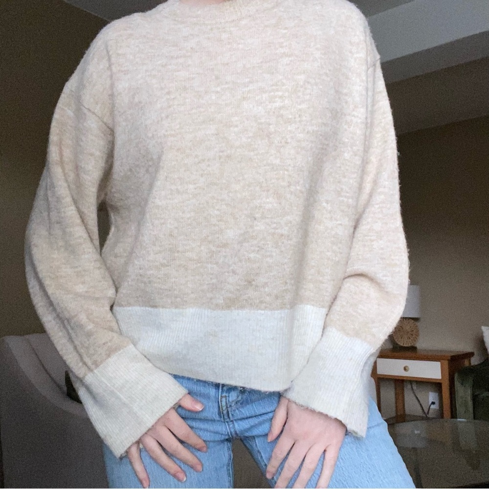 Women’s Small Sweater - H&M